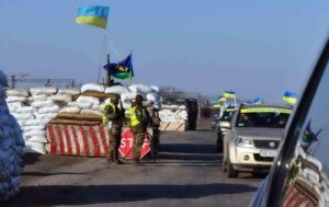 Блокпост в Україні: повний гід по правилах проїзду та безпеці