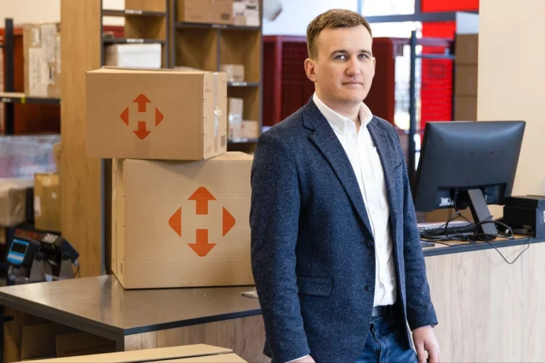 Олександр Бульба: від менеджера з логістики до лідера, який зробив «Нову пошту» серцем України