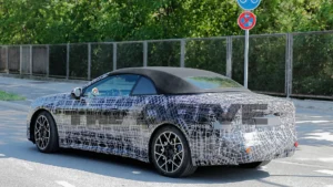 BMW готує електричний кабріолет i4 на платформі Neue Klasse