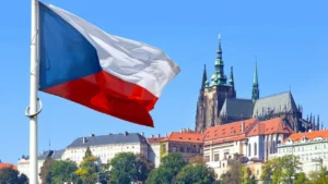 Мінімальна зарплата в Чехії 2026: актуальні цифри