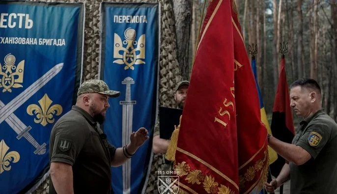 Новий командир у 155-й бригаді: Андрій Крока замінив Лучанова