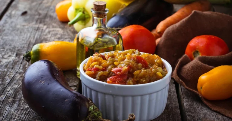 Рецепт ікри з баклажанів — класика української кухні