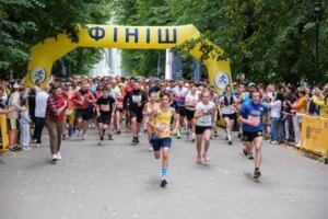 У Львові 1500 людей пробігли за Героїв України