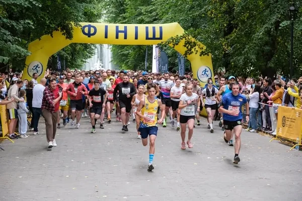 У Львові 1500 людей пробігли за Героїв України