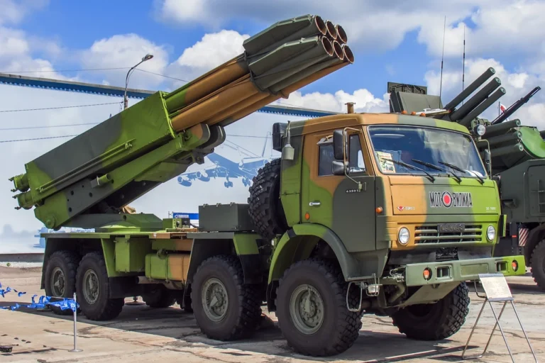 РСЗВ Торнадо: дві системи під однією назвою