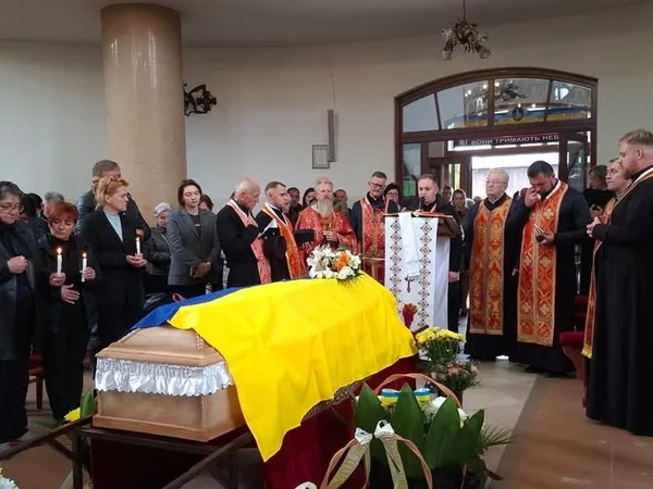 Стрийська громада попрощалася із захисником Сергієм Мельником